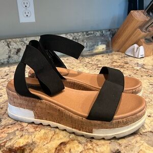 Steve Madden Platform Sandals